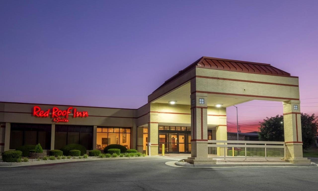 Red Roof Inn & Suites ווית'וויל מראה חיצוני תמונה